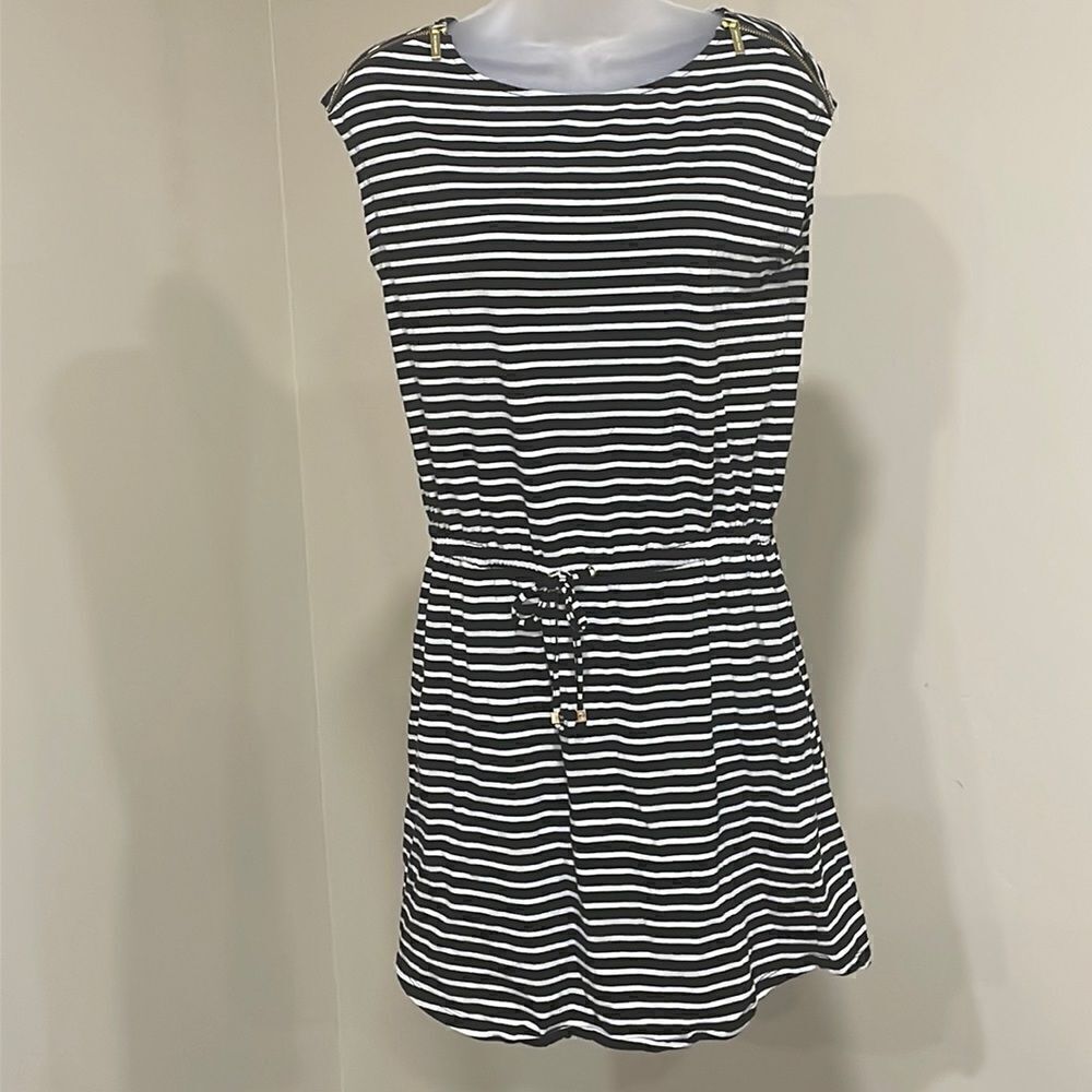 NWOT Michael Kors Striped Dress with elastic waist.  Size S small 4/6